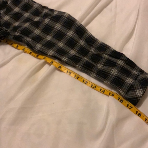 Eddie Bauer ladies top, size large - Picture 6 of 7